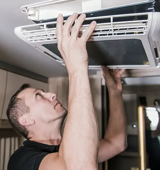  Professional Licensed And Insured Cleaners in Farmington Hills, MI